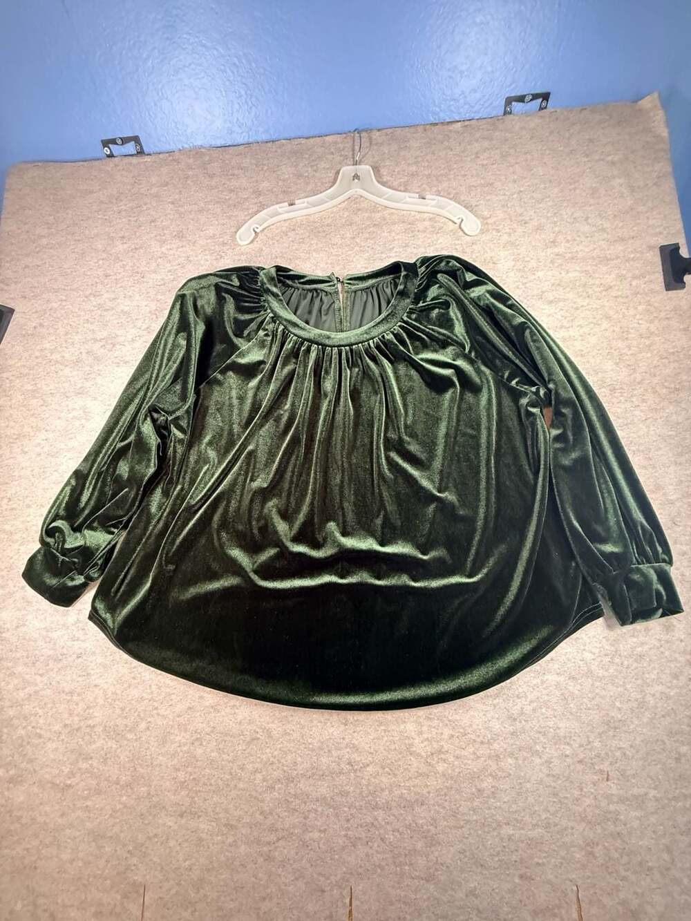Womens Dark Green Velvet Long Sleeve Ruched Crewneck Tunic Blouse Shirt